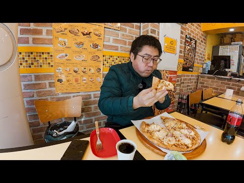The world's best Sangsaeng Payback-flavored pizza