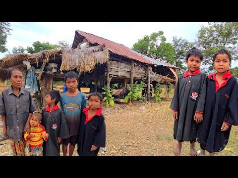 เด็กกำพร้า อาศัยอยู่หลังป่าช้าปลายนา หน้าเวทนาสุดๆ เมื่อเห็นแหล่งน้ำใช้