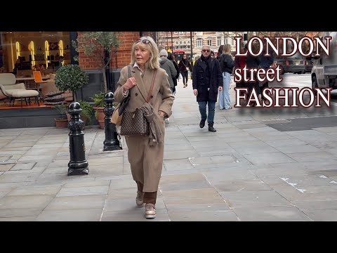 London Street Fashion: Everyday Elegance