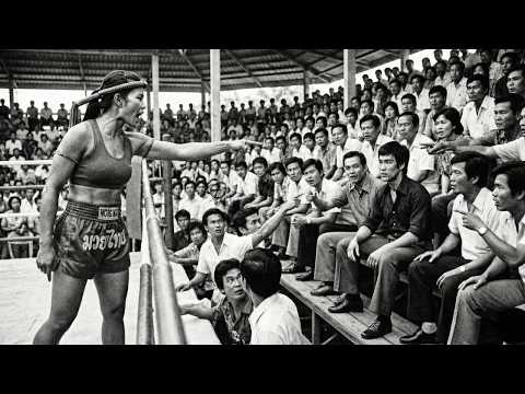 Undefeated Muay Thai Champion Picked a Man — Didn’t Know It Was Bruce Lee, Everyone Booed Bruce