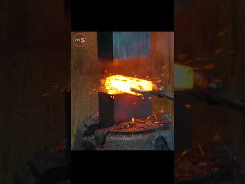 Refreshing! Carbon Steel Damascus Knife Making with a Super Hammer Process.