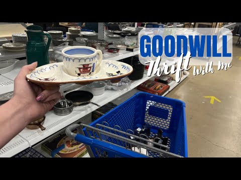 Can't Believe They're STILL HERE | Goodwill Thrift With Me | Reselling