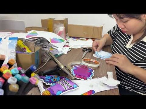 Instructions For Cutting Paper To Create Toys Part 7