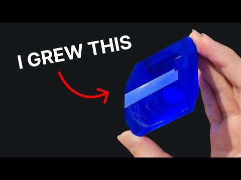 Growing A Beautiful Copper Sulfate Crystal!