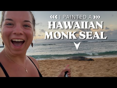 Painted a Hawaiian Monk Seal π¦ Plus I reconnected with Britt!! π€© ποΈ oh and a local gave me a π₯₯
