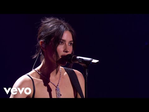 Gracie Abrams - That’s So True (Live From The iHeartRadio Music Awards, 2025)