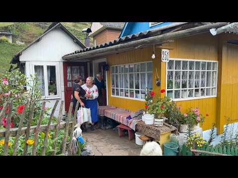 She Digs a Potato Cellar at 80! π₯ Grandpa Tells Jokes While Waiting for Her Pies π₯β€οΈ