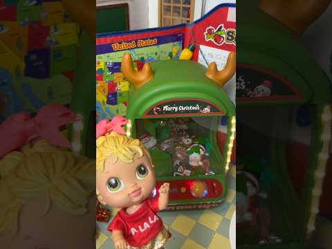 Baby alive doll Ella plays with claw machine! #shorts
