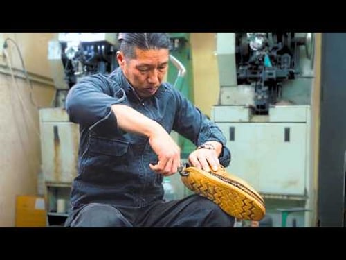 【RED WING875復活劇】ボロボロの20年モノが職人の神技で蘇る!カスタム修理に密着