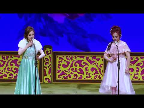 多情粉黛俏紅娘 - 文笑珍 梁芷萁 2025.11.20