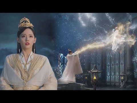 Houchi got the memory and power of the chief god, the queen was stunned!