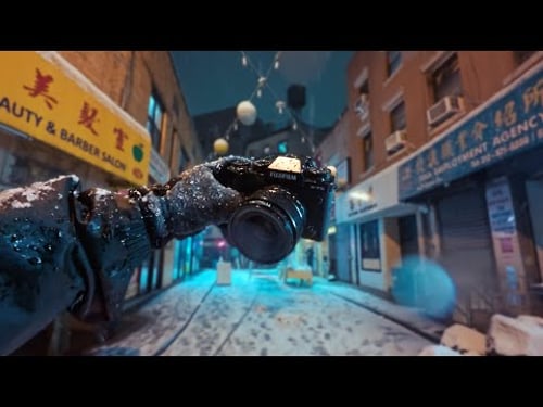 I Took My Fujifilm X-T5 In The Snow | Street Photography