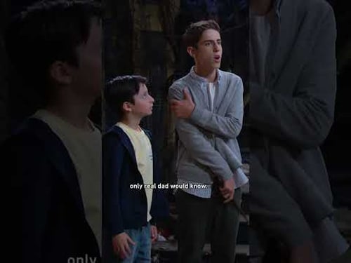 Will the real Justin Russo please stand up? | Wizards Beyond Waverly Place | Disney Channel