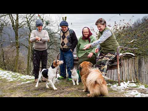 The Inspiring Life of a Good Family in a Mountain Village Far From Civilization