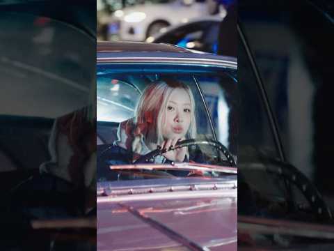 thank u number ones for coming to the rosie fan experiences ♡ #rosiebyROSÉ #ROSÉ_rosie