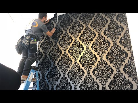 Residencial wallpaper installation!