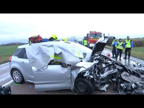 Under amphet', he causes a serious accident