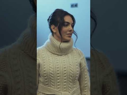 Join me in a Fashion Show in the Alpes