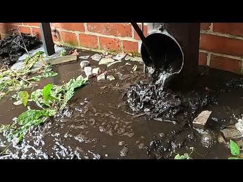 Kempinger 515. Monday, 8 a.m. 6" downpipe clogged for 4 years.