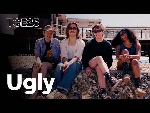 Ugly maakt magische nachtmerriemuziek