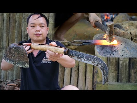 The repair and forging process a hoe, Forging a scythe to cut grass and weed.