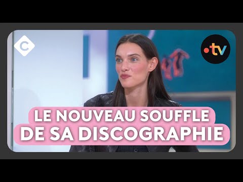 "Feel good", le phénomène Charlotte Cardin
