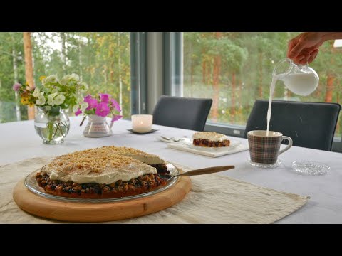 Slow Living in Finland🍂Baking Blackcurrant Streusel Cake🍰Mushroom Foraging & Cooking🍄Silent Vlog💛