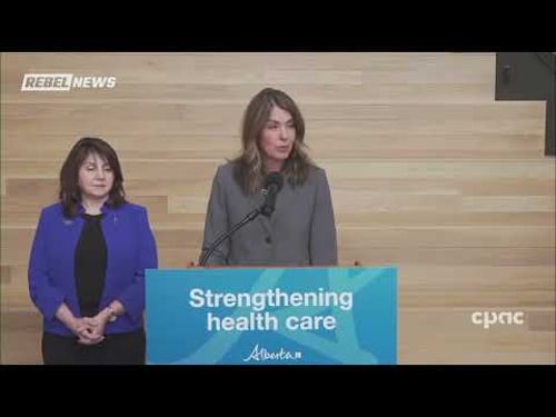 Premier Smith defends plan to hold Alberta immigration referendum