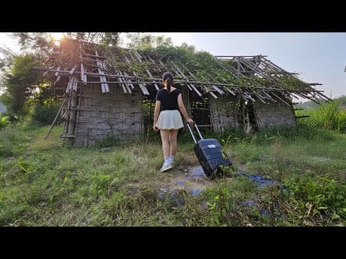 The girl returned home after 6 years and burst into tears when she saw the scene before her eyes.