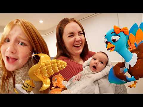 FAMiLY TALENT SHOW!! Who will WiN the Golden Corncob?! new Turkey Dance Song & crazy Mystery Cafe