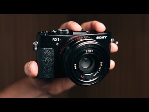 Sony's 10-Year-Old Camera Should Be Obsolete, But It's a MASTERPIECE