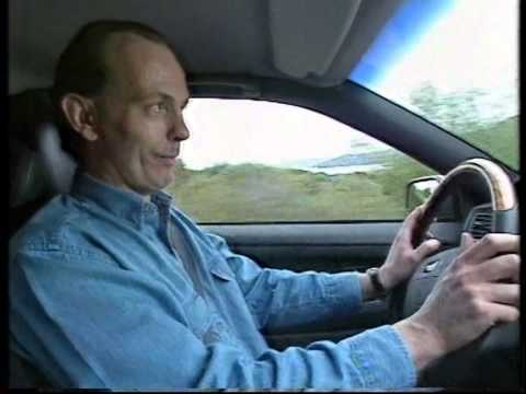 De introductie van de Volvo C70 in Top Gear met Quentin Willson.