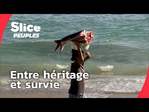 Lamalera : les derniers chasseurs de baleines | SLICE PEUPLES