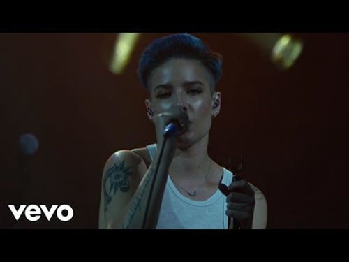 Halsey - Hold Me Down (Vevo LIFT Live)