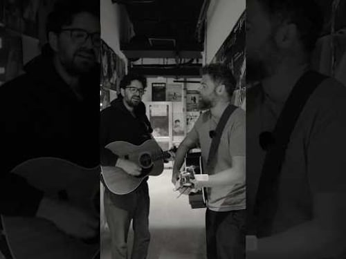 Backstage with @lukethompsonsongs #ontour #music #duet #acoustic