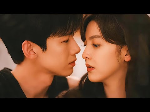 The School Hunk Teases Cinderella at Night—She Falls for Him Instantly! 😳❤️🔥