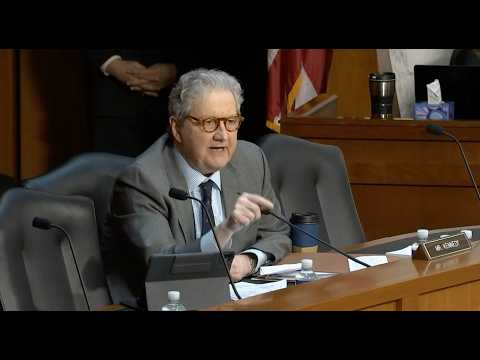 Kennedy presses UBS President on bank’s aid to Nazis in Senate Judiciary Committee