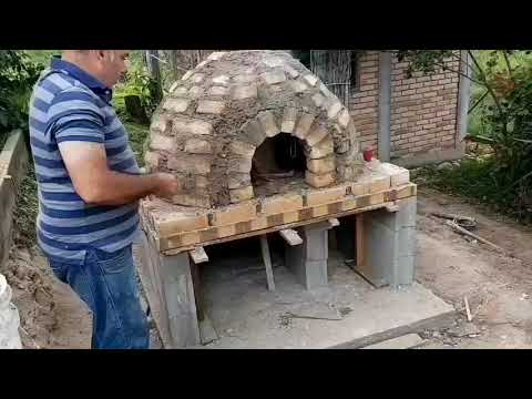 Horno de ladrillos perfecto para hacer pan casero,pizza,chanchito horneado y mas