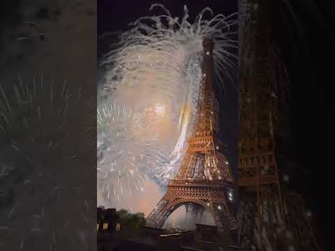 14 Juillet Fête nationale Française 🇫🇷 #travel #eiffeltower #walkingtour