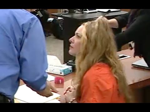 Lori Vallow Daybell presents arguments during status conference in Arizona