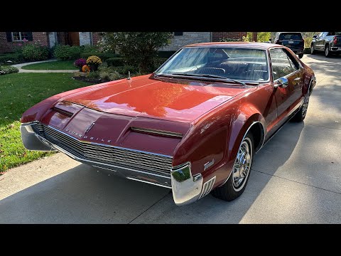 1966 Oldsmobile Toronado: Learn Every Detail About this Revolutionary Car