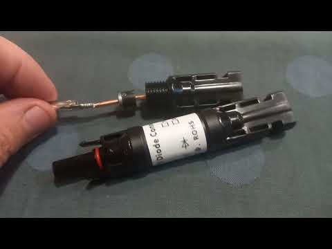 Диод в цепи солнечных панелей при параллельном включении полей на один МРРТ.