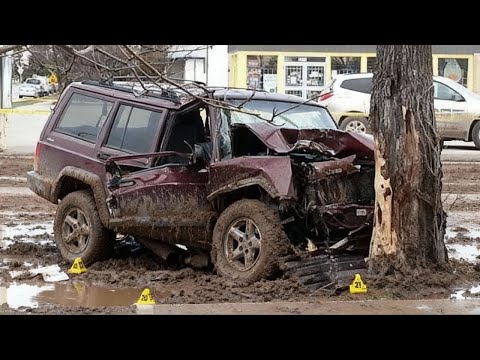 π₯ Massive 4x4 Off-Road Fails, Wins & Crashes β Pure Madness on the Trail!