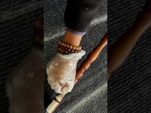 😍The dramatic transformation of a vintage spindle bookcase/etagere with a french country flair!