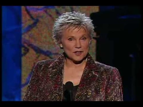 Anne Murray is inducted into the Canadian Songwriters Hall of Fame (CSHF)