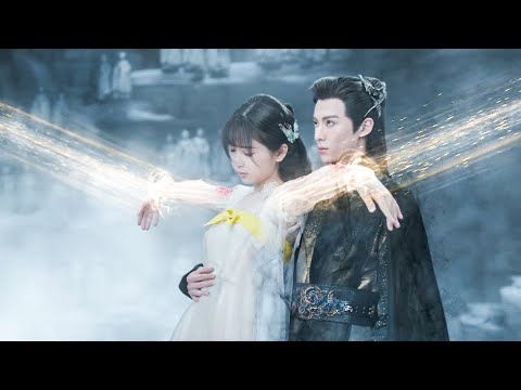 Cinderella was whipped and tortured by villain, devil descended from the sky to protect her