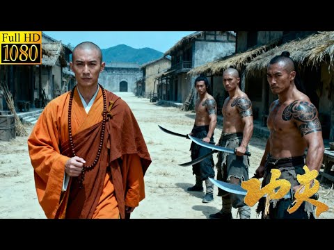 Kung Fu Monk Steps Forward, Uses Unmatched Martial Arts to Teach a Lesson to 100 Bullies!