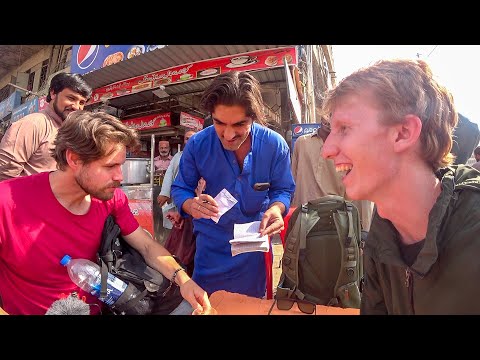 The Pakistan the media doesn't show you 🇵🇰 پاکستان کی وہ طرف جو میڈیا نے آپ کو نہیں دکھایا