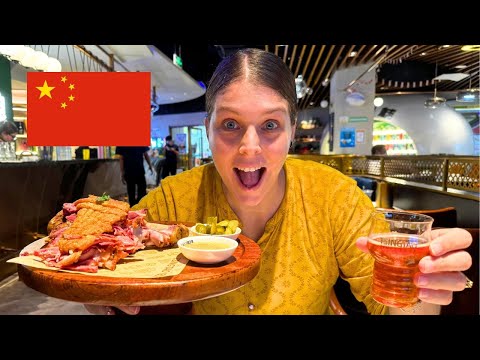 This is SEAFOOD HEAVEN in Qingdao, China 🇨🇳