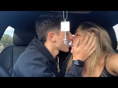 TikTok Kiss Your Best friend Challenge Compilation 베프에게 키스하기 NEW